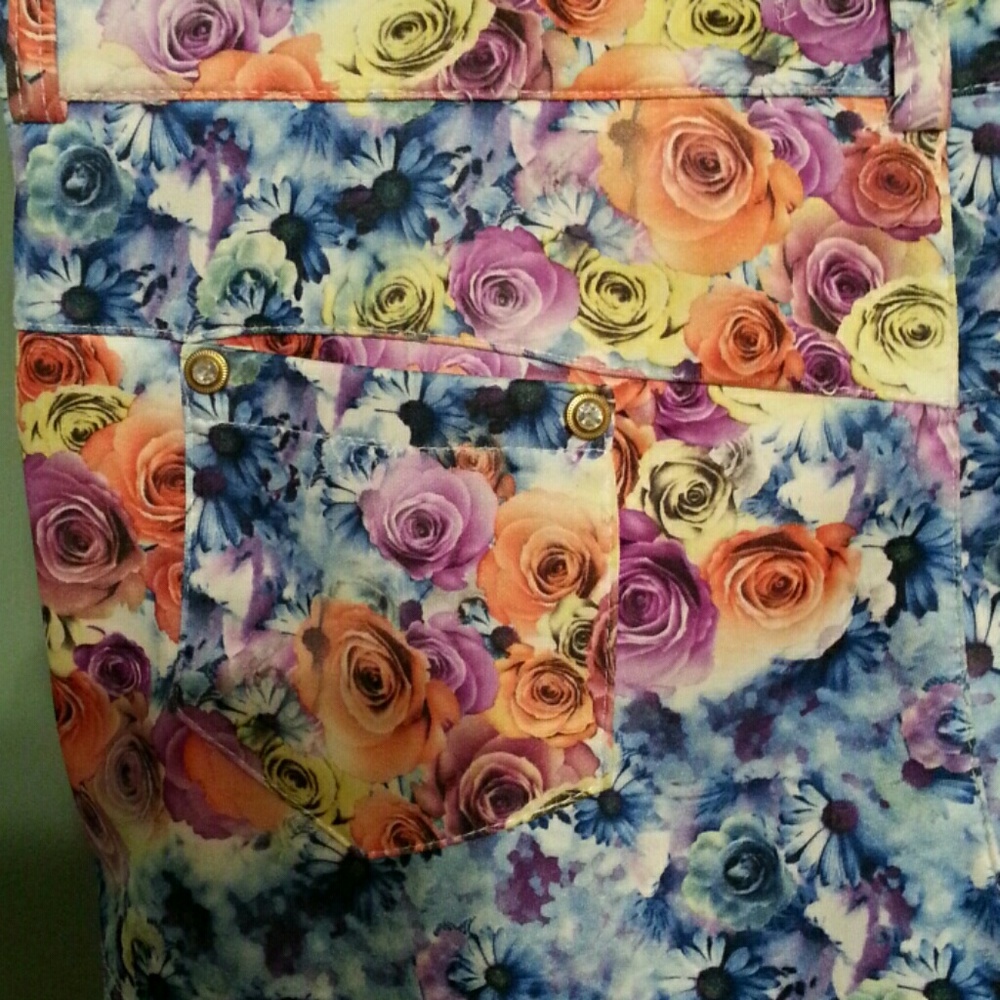 💐Cyn Shorts - Picture 6 of 6